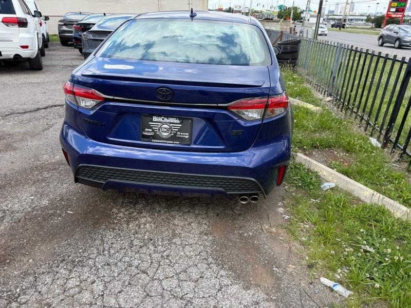 Toyota Corolla SE 2021