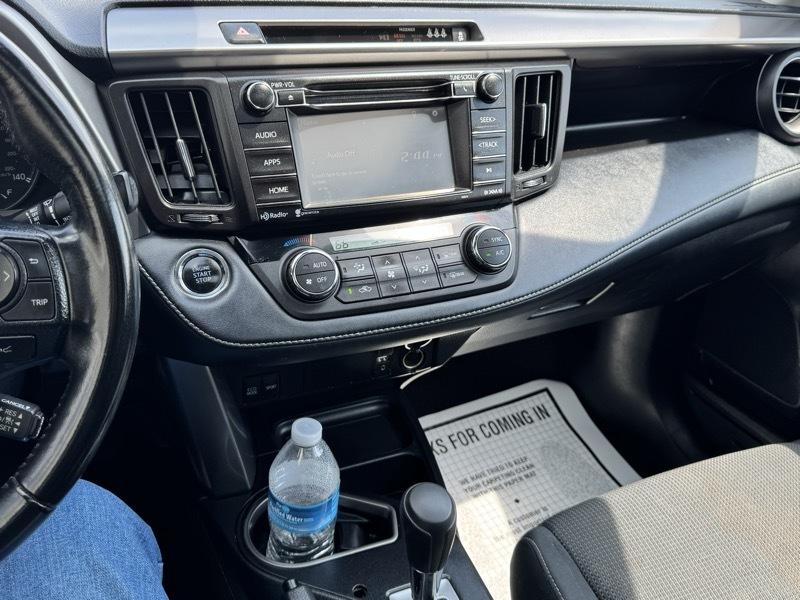 Toyota RAV4 XLE AWD 2018