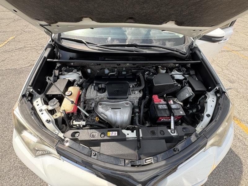 Toyota RAV4 XLE AWD 2018