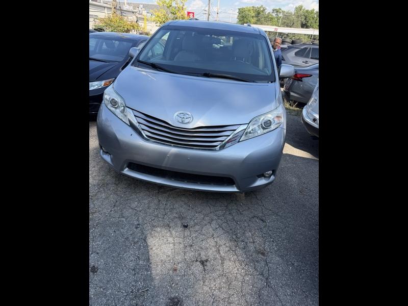 2017 Toyota Sienna