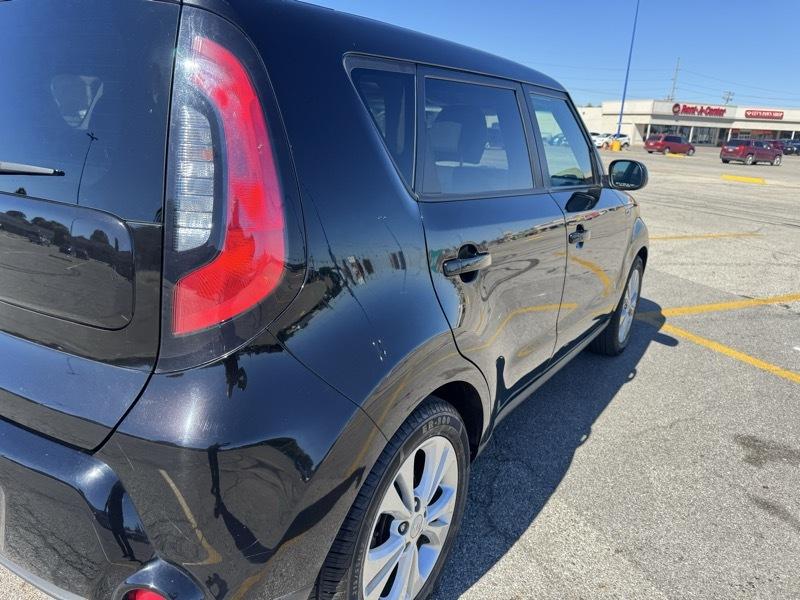 Kia Soul + w/Signature 2.0 Special Edition 2016