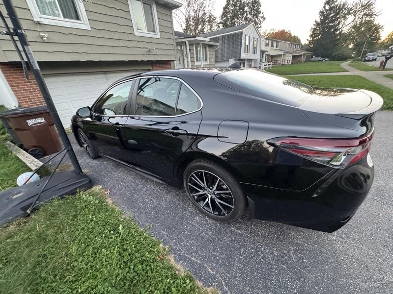 Toyota Camry SE 2024