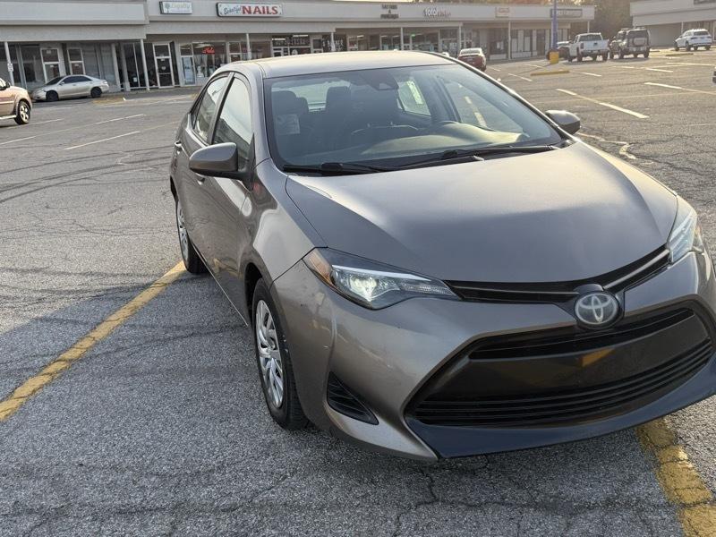 Toyota Corolla XLE CVT 2019