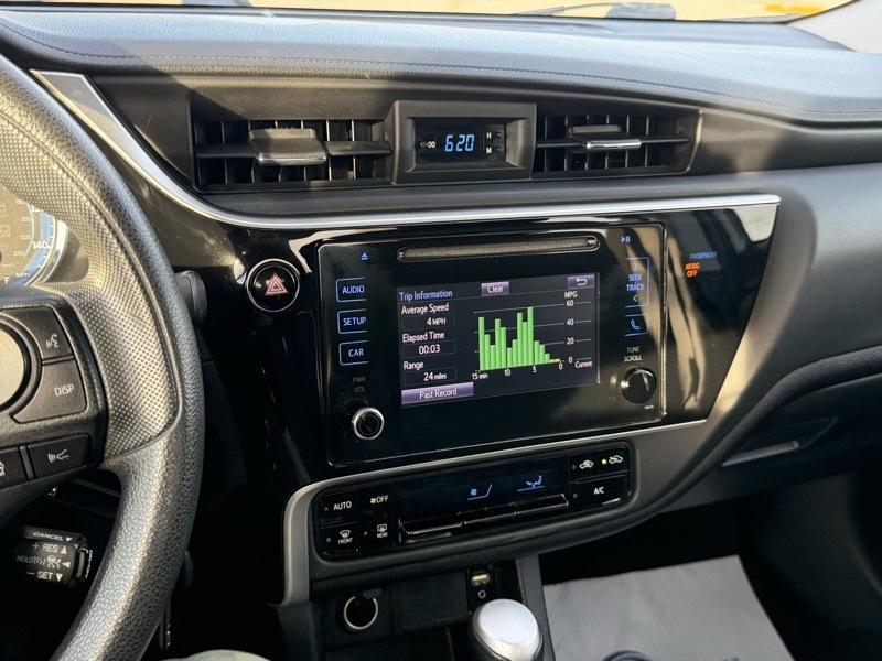 Toyota Corolla XLE CVT 2019