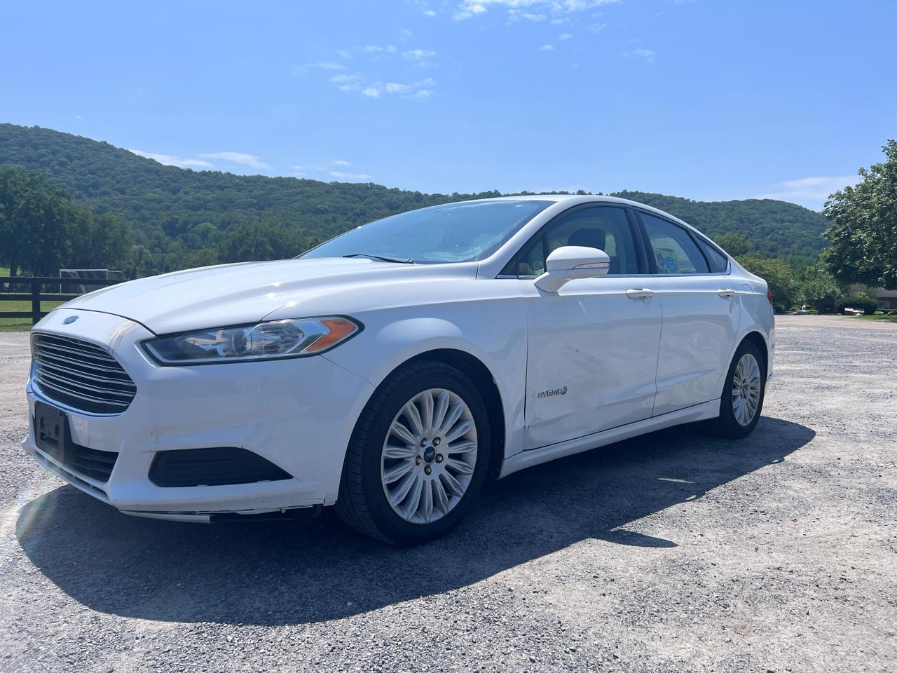 2013 Ford Fusion Hybrid 