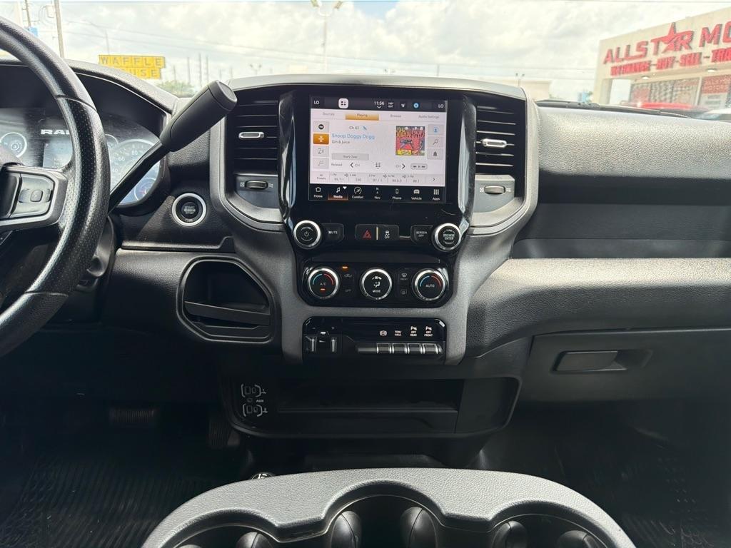 RAM 3500 Tradesman Crew Cab 4WD DRW 2023