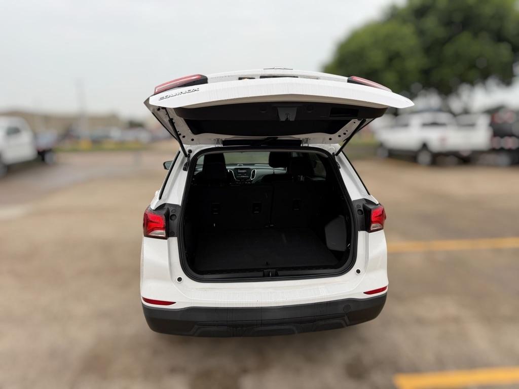 Chevrolet Equinox LS 2WD 2024