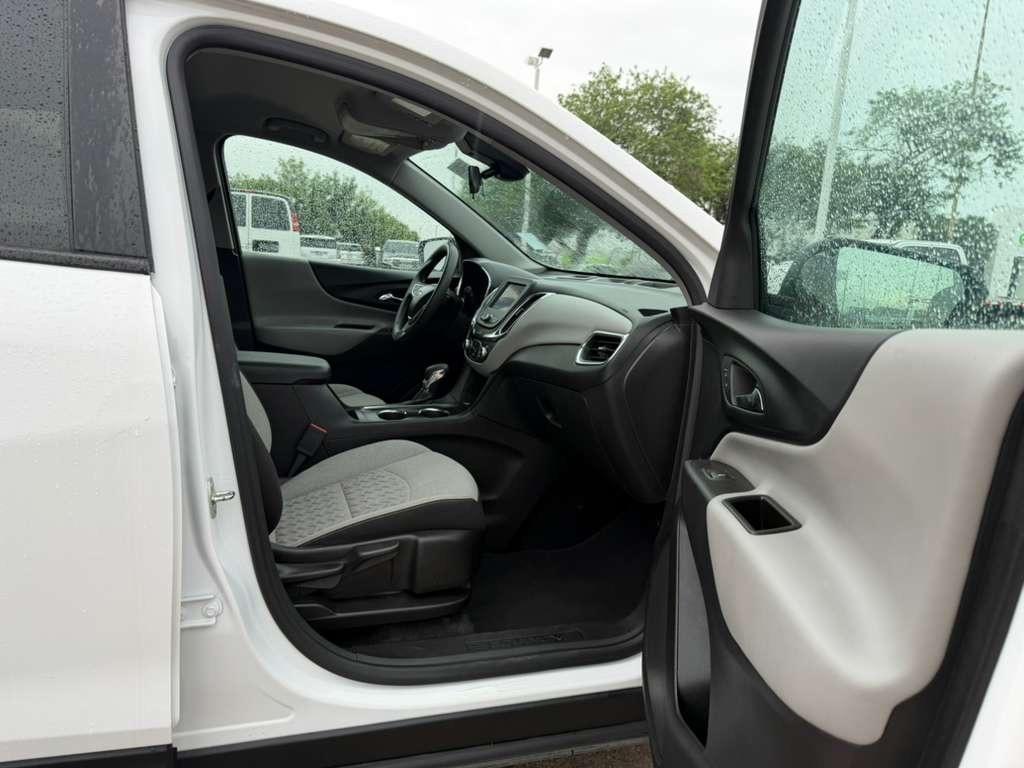 Chevrolet Equinox LS 2WD 2024