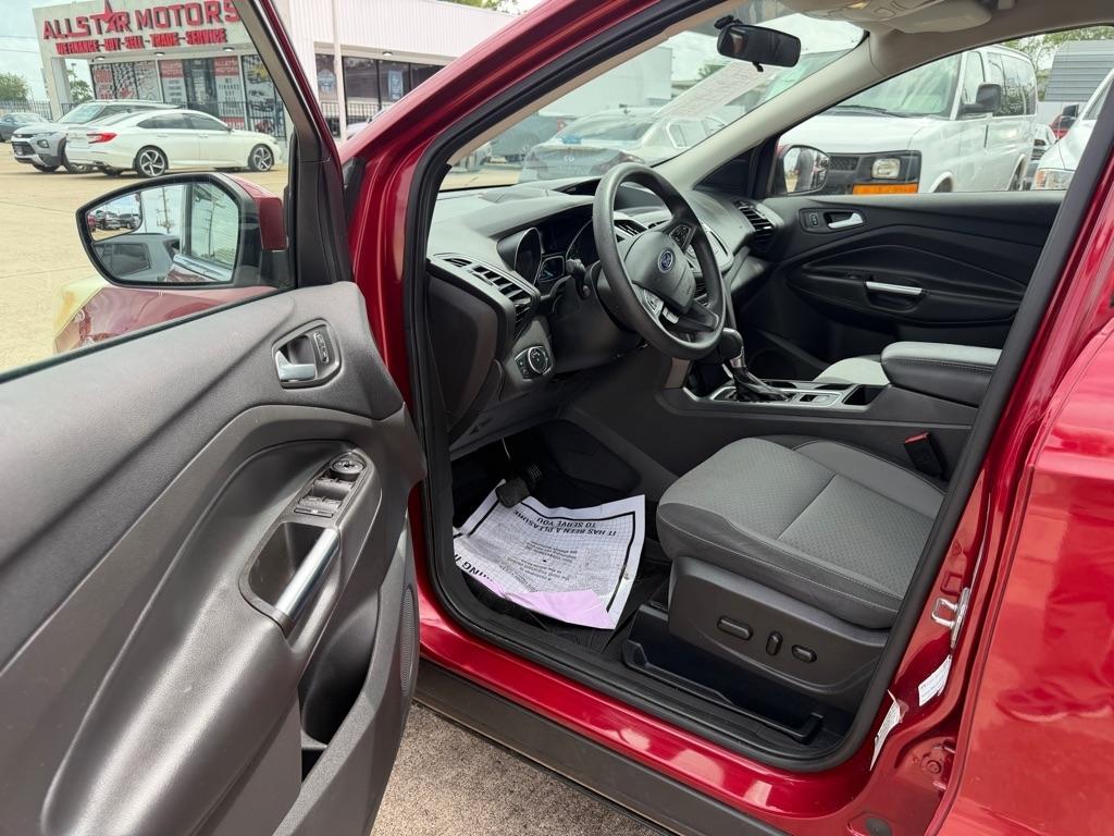 Ford Escape SE FWD 2017