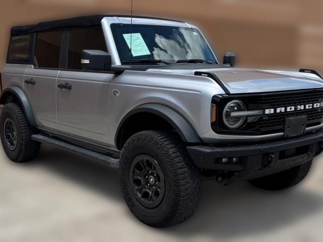 Silver 2022 Ford Bronco SUV / Crossover Four-Wheel Drive Automatic