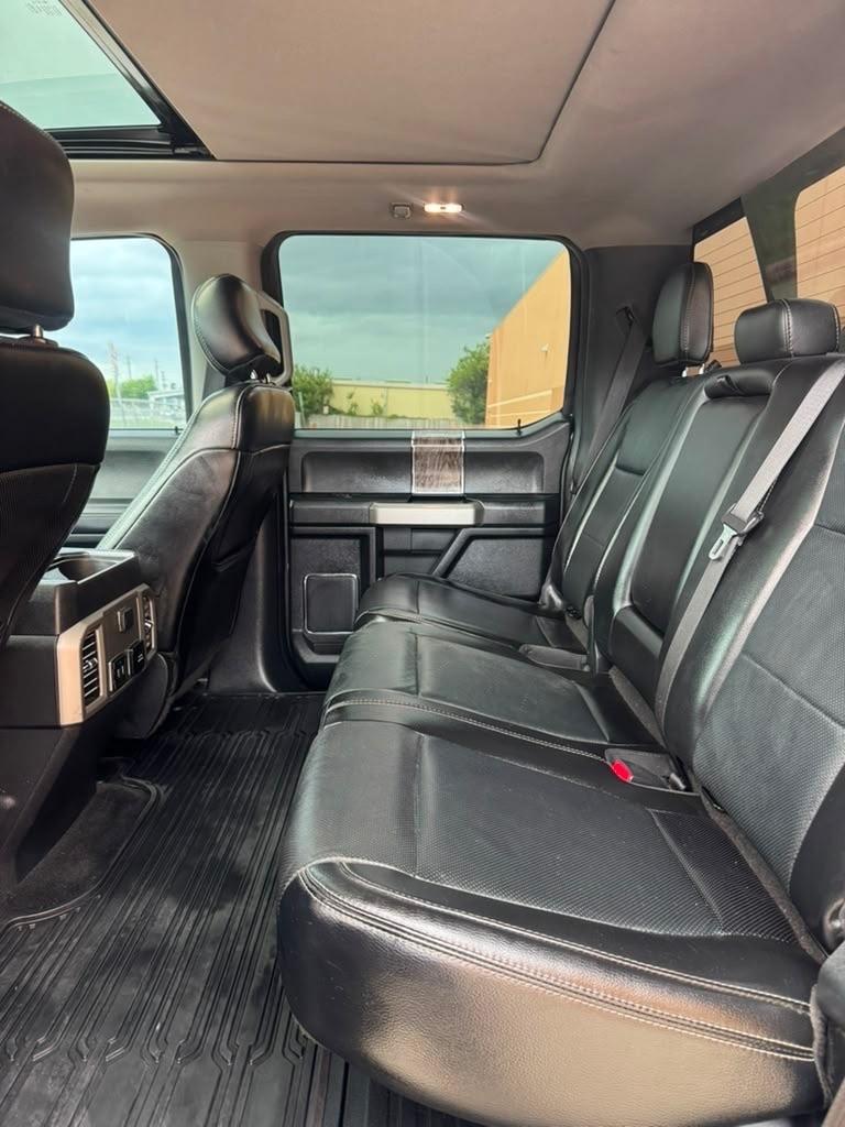 Ford Super Duty F-250 SRW King Ranch 4WD Crew Cab 8' Box 2017