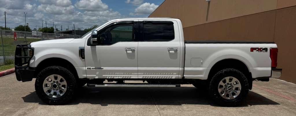 Ford Super Duty F-250 SRW King Ranch 4WD Crew Cab 8' Box 2019