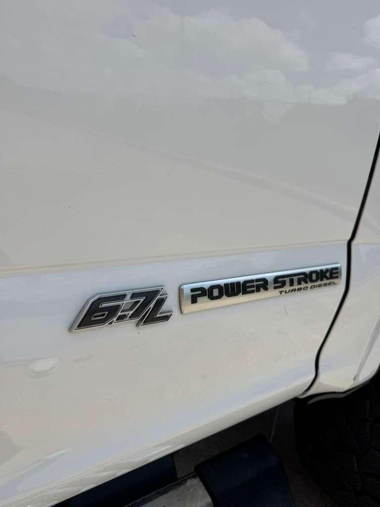 Ford Super Duty F-250 SRW King Ranch 4WD Crew Cab 8' Box 2019