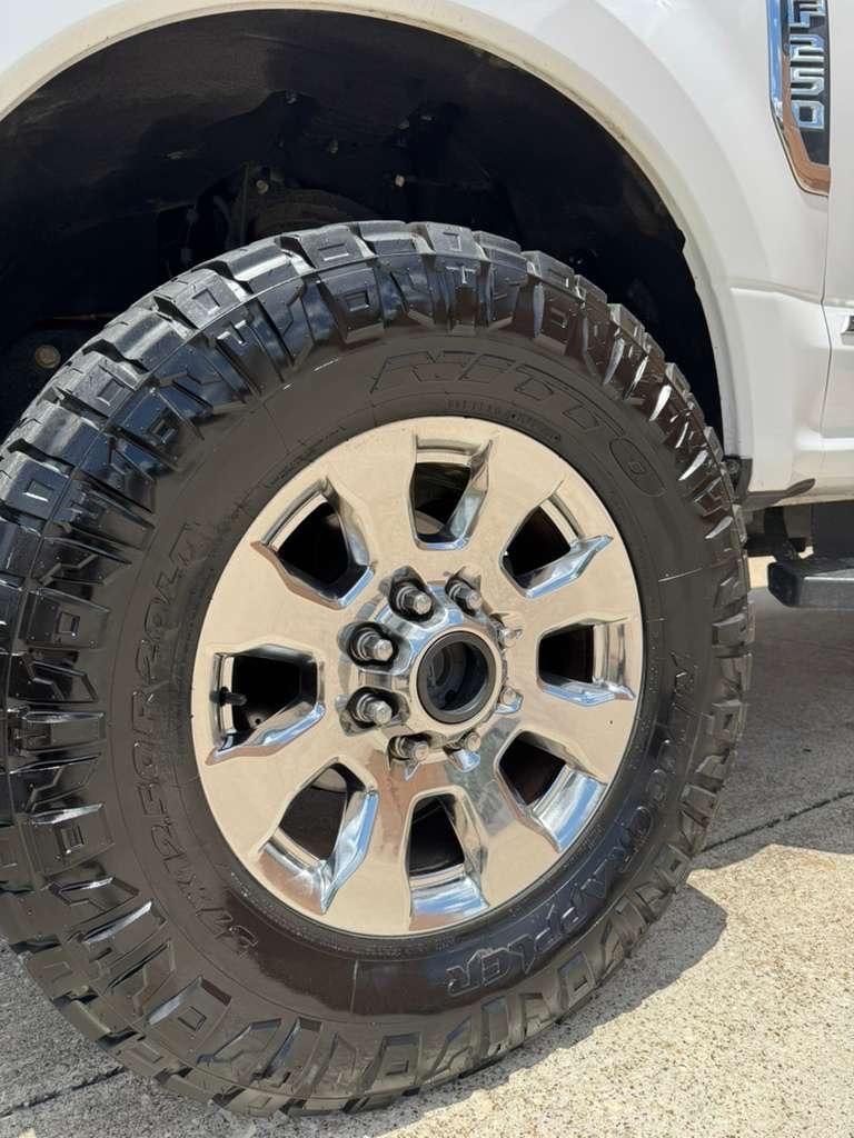 Ford Super Duty F-250 SRW King Ranch 4WD Crew Cab 8' Box 2019