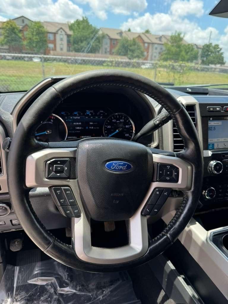 Ford Super Duty F-250 SRW King Ranch 4WD Crew Cab 8' Box 2019