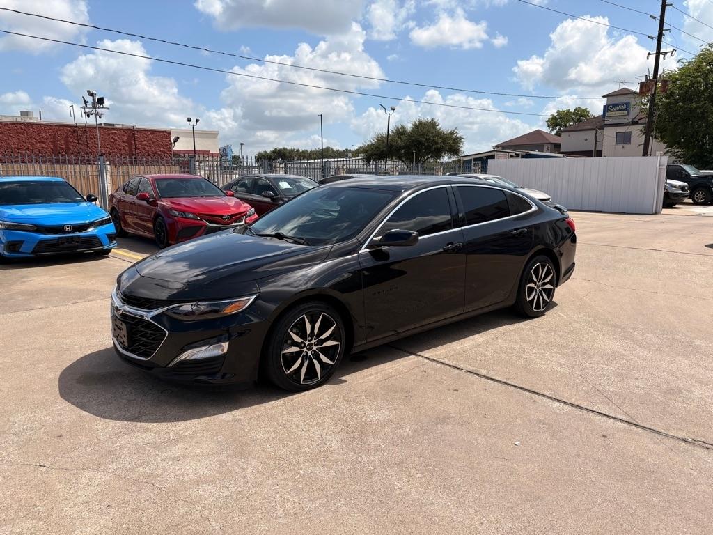 Chevrolet Malibu 4dr Sdn RS 2021