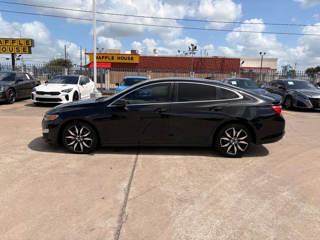 Chevrolet Malibu 4dr Sdn RS 2021
