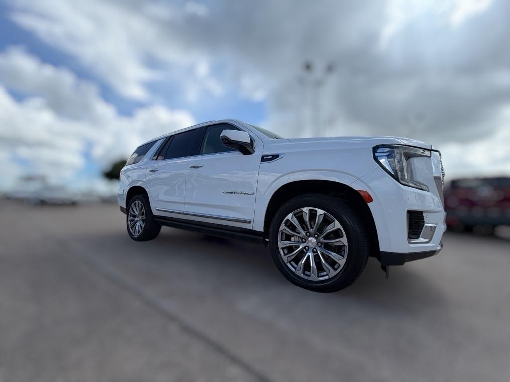GMC Yukon 4WD 4dr Denali 2021