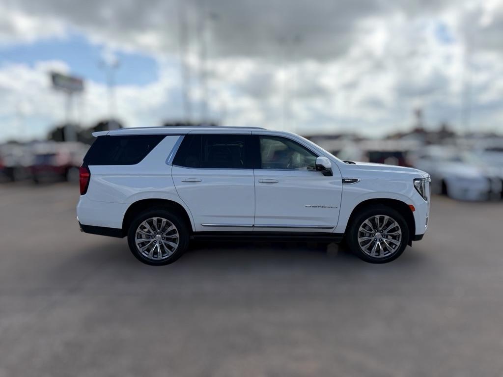 GMC Yukon 4WD 4dr Denali 2021