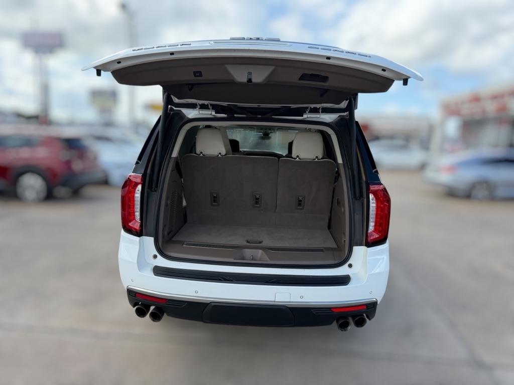 GMC Yukon 4WD 4dr Denali 2021