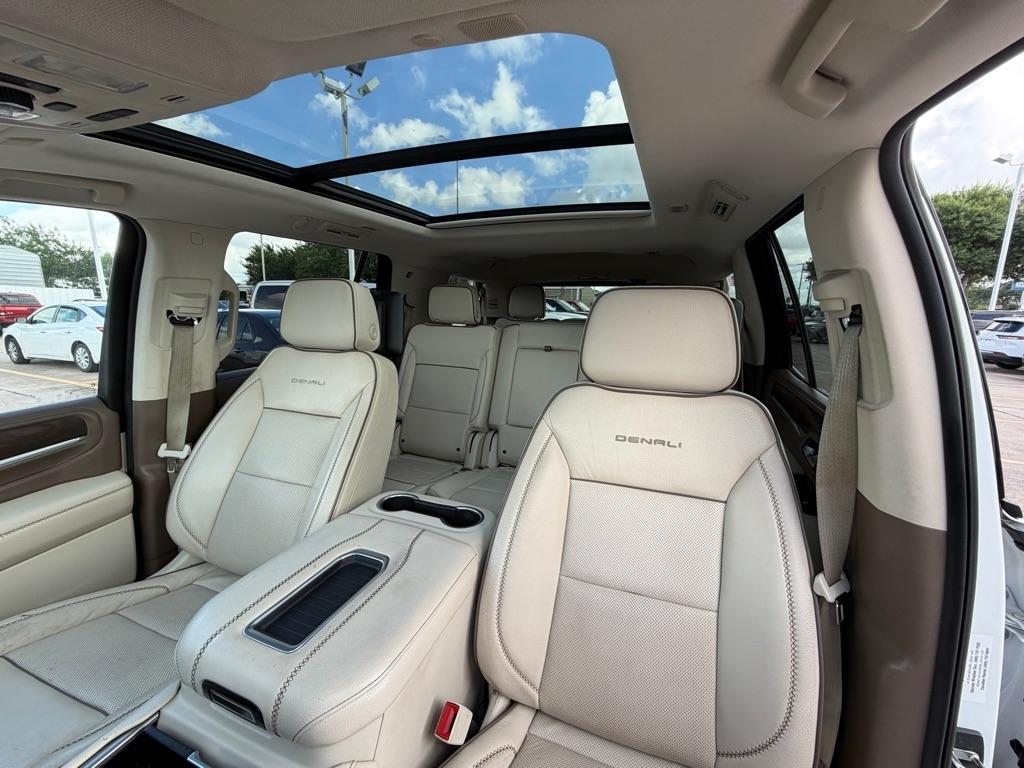 GMC Yukon 4WD 4dr Denali 2021