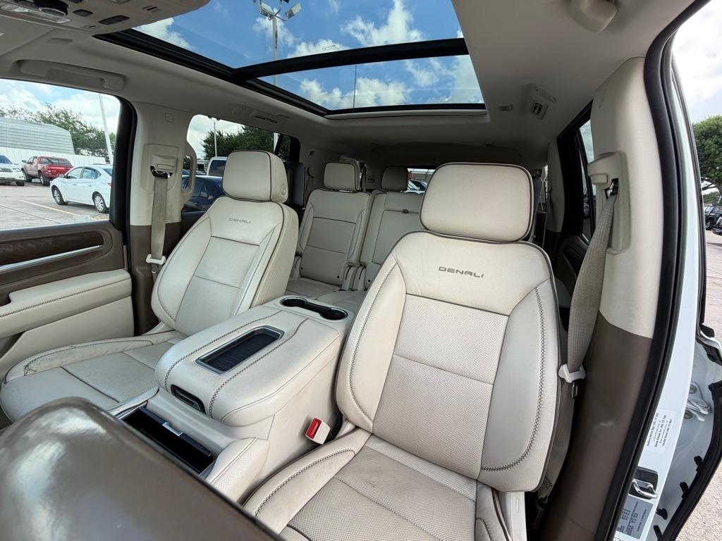 GMC Yukon 4WD 4dr Denali 2021