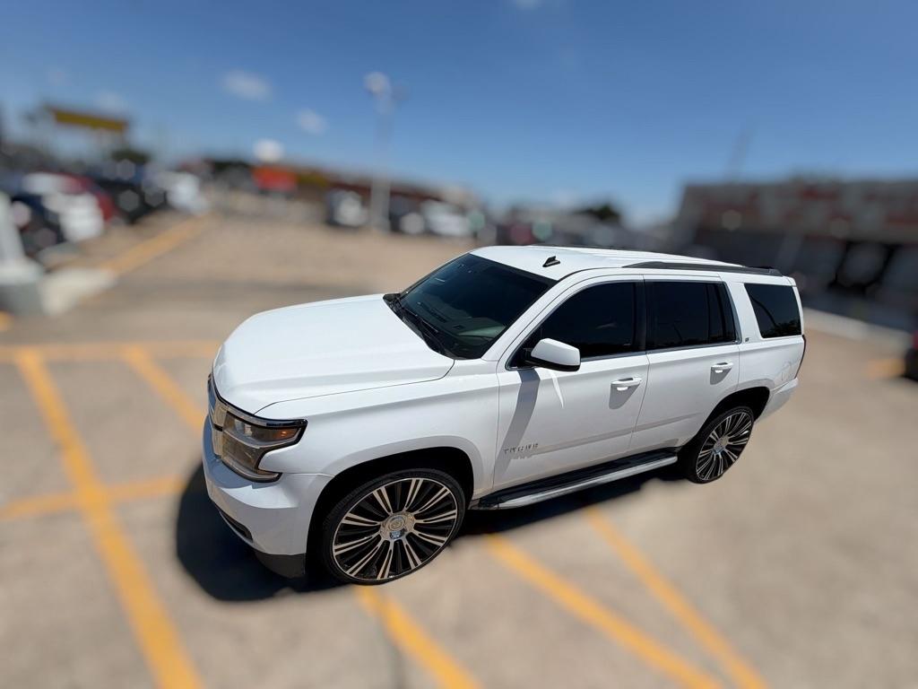 Chevrolet Tahoe 2WD 4dr LT 2015