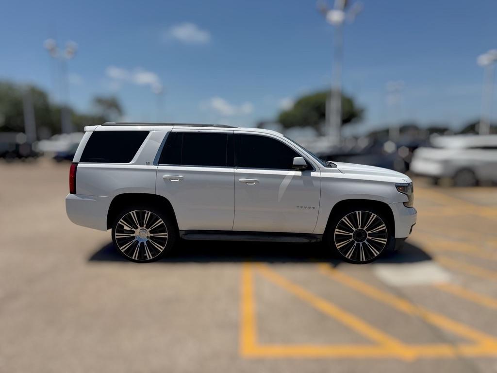 Chevrolet Tahoe 2WD 4dr LT 2015
