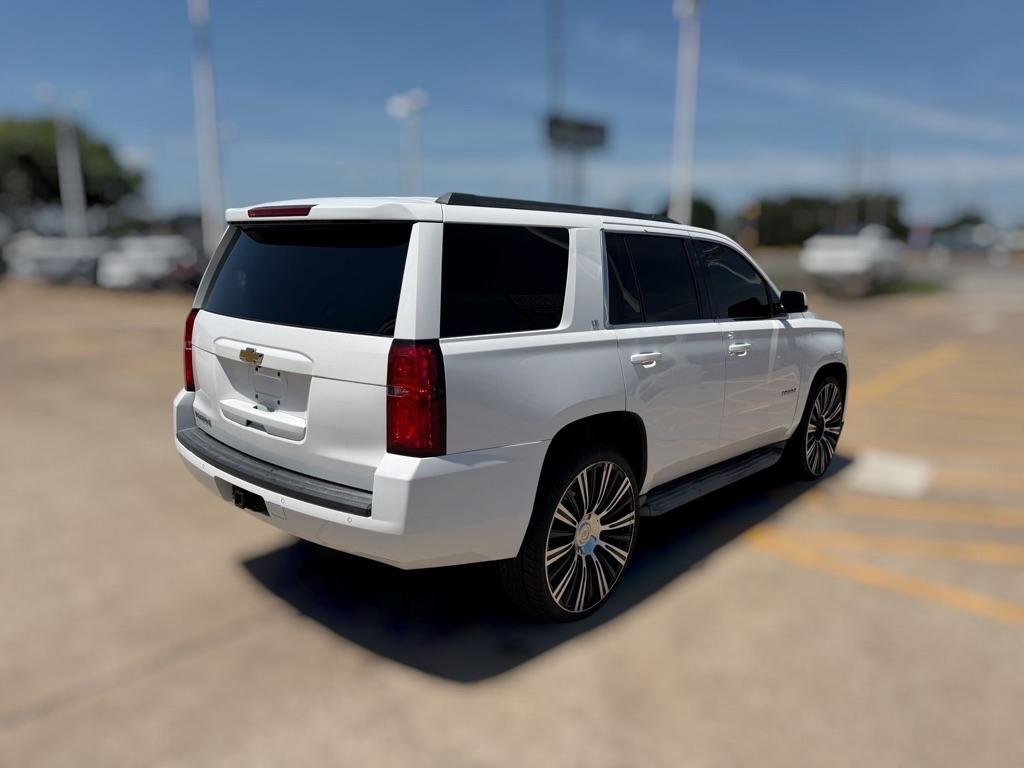 Chevrolet Tahoe 2WD 4dr LT 2015