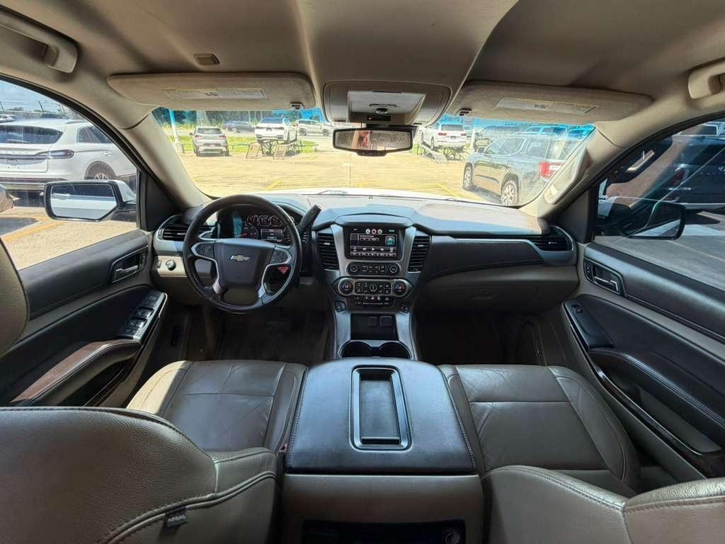 Chevrolet Tahoe 2WD 4dr LT 2015