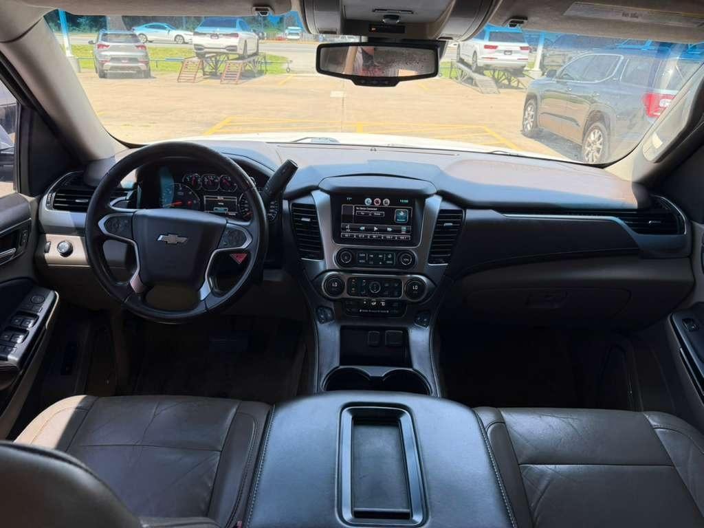 Chevrolet Tahoe 2WD 4dr LT 2015
