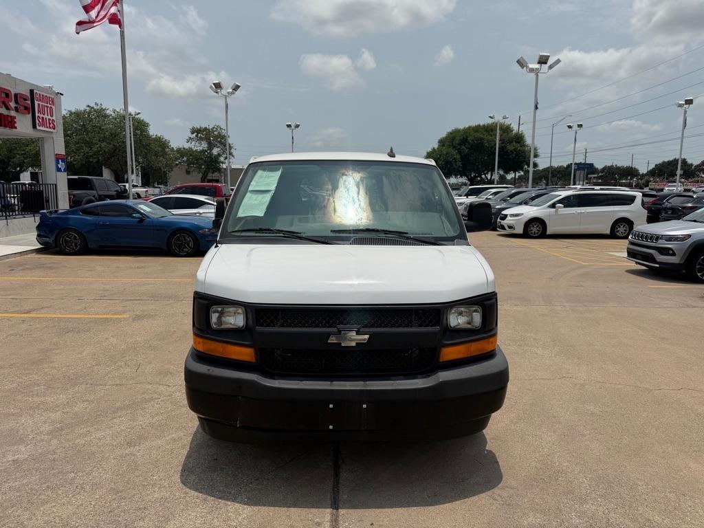 Chevrolet Express Passenger RWD 2500 135" LS 2017