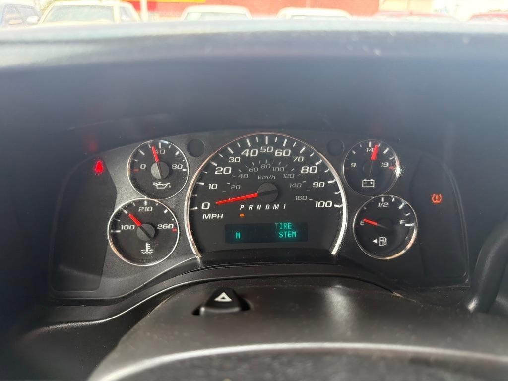 Chevrolet Express Passenger RWD 2500 135" LS 2017