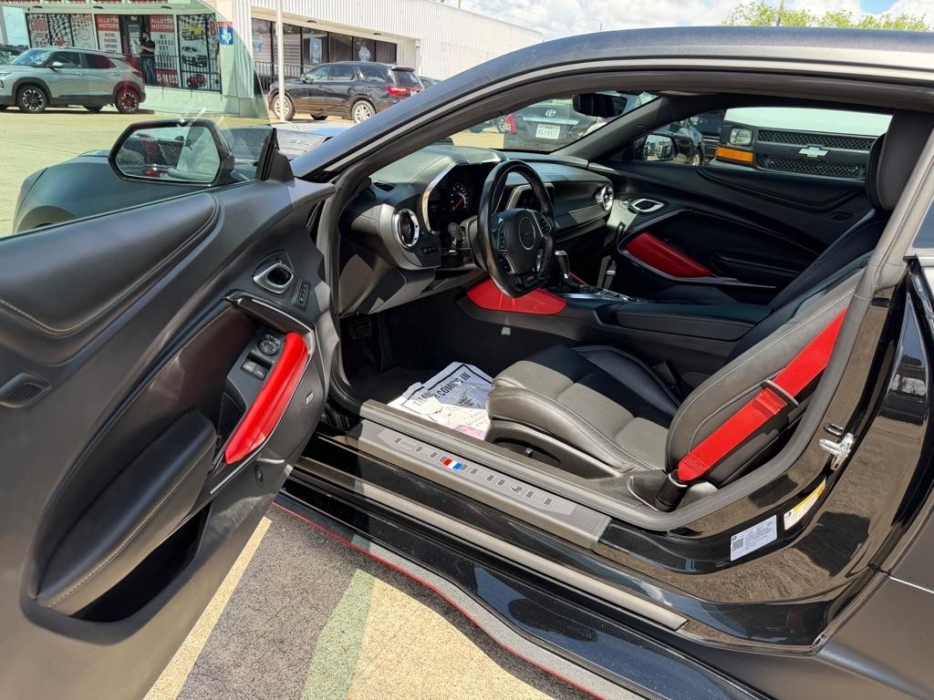 Chevrolet Camaro 2dr Cpe 2SS 2023