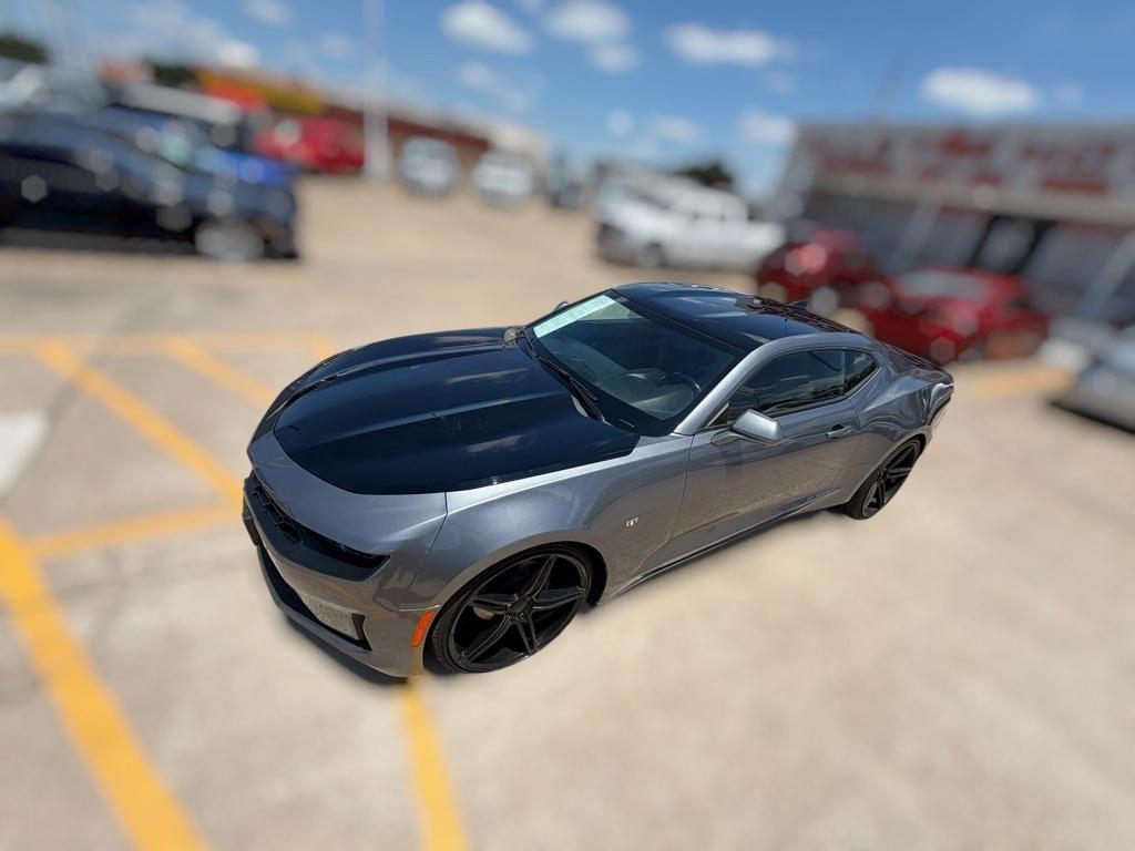 Chevrolet Camaro 2dr Cpe 2SS 2021