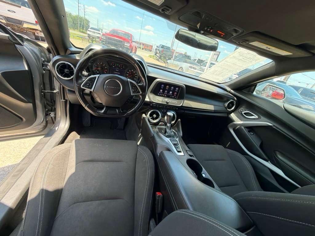 Chevrolet Camaro 2dr Cpe 2SS 2021