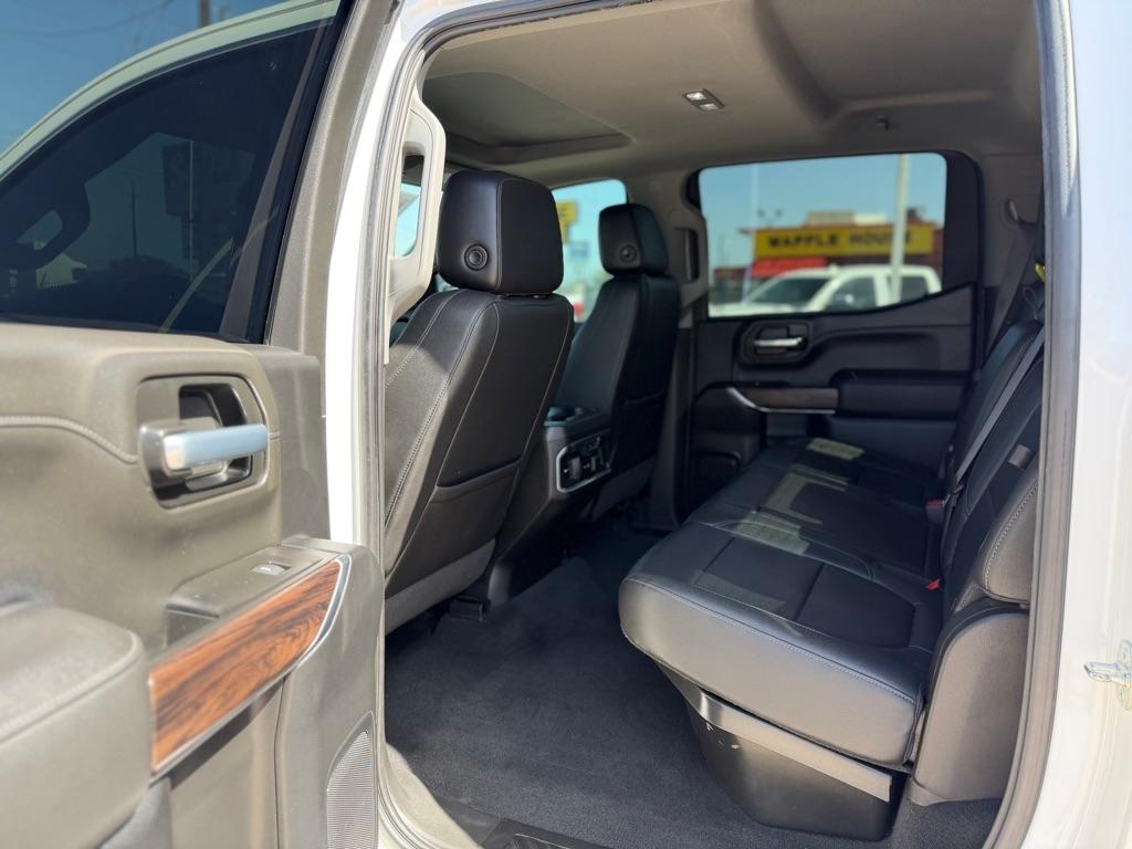 GMC Sierra 1500 2WD Crew Cab 147" SLT 2021