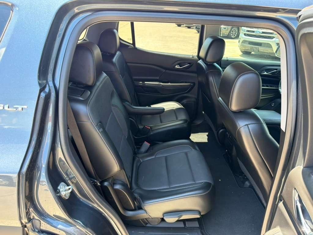 GMC Acadia FWD 4dr SLT 2020