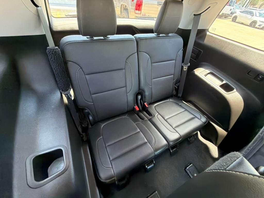 GMC Acadia FWD 4dr SLT 2020