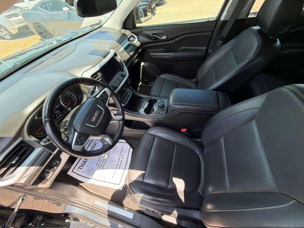 GMC Acadia FWD 4dr SLT 2020