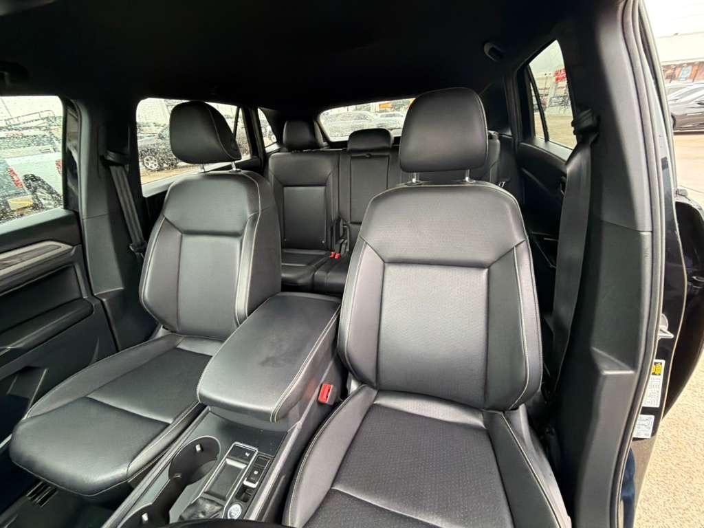 Volkswagen Atlas Cross Sport 2.0T SE w/Technology FWD 2020
