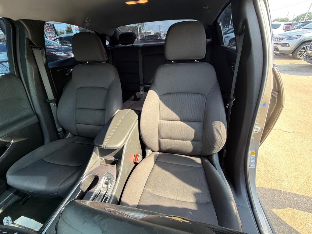 Chevrolet Malibu 4dr Sdn LT 2022