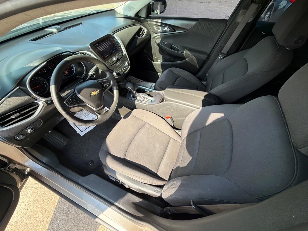 Chevrolet Malibu 4dr Sdn LT 2022