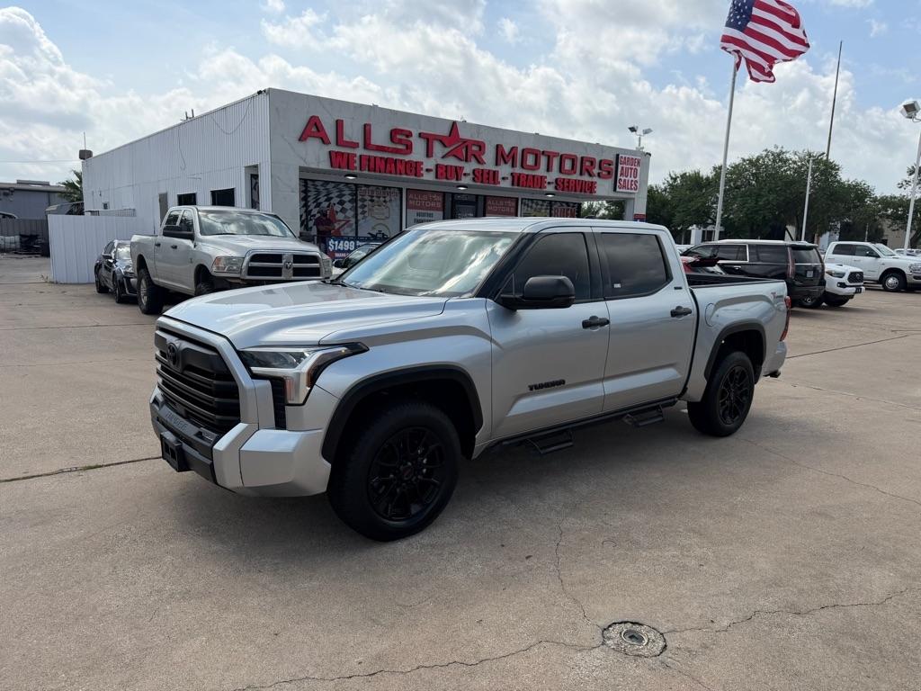 Toyota Tundra 4WD SR5 CrewMax 5.5' Bed (Natl) 2023