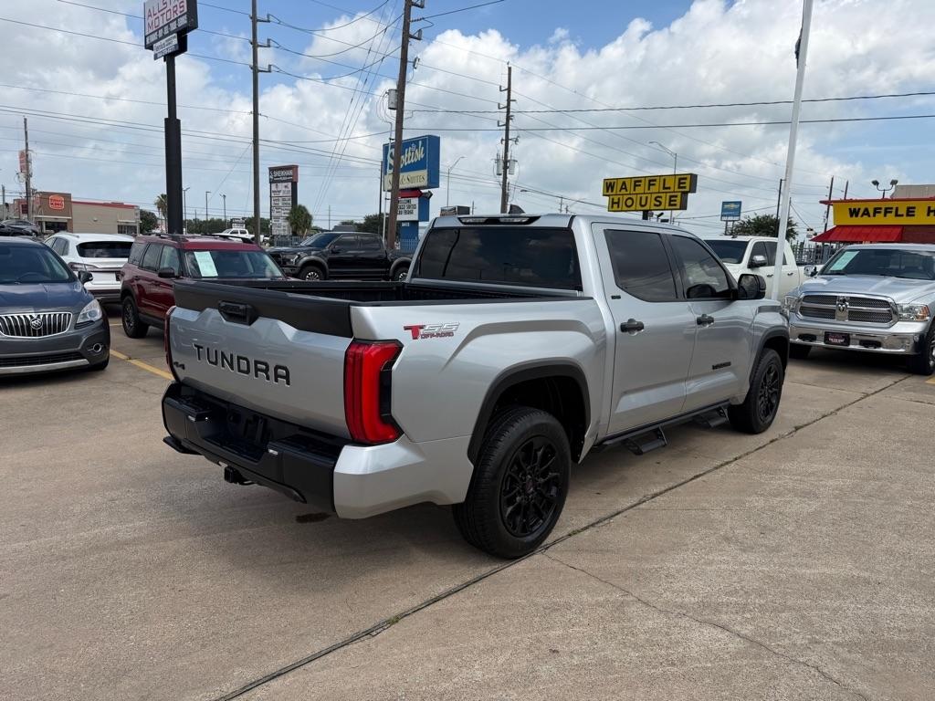 Toyota Tundra 4WD SR5 CrewMax 5.5' Bed (Natl) 2023
