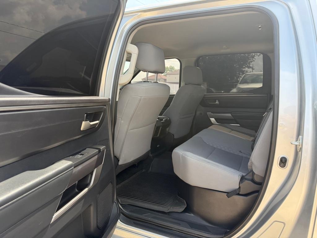 Toyota Tundra 4WD SR5 CrewMax 5.5' Bed (Natl) 2023