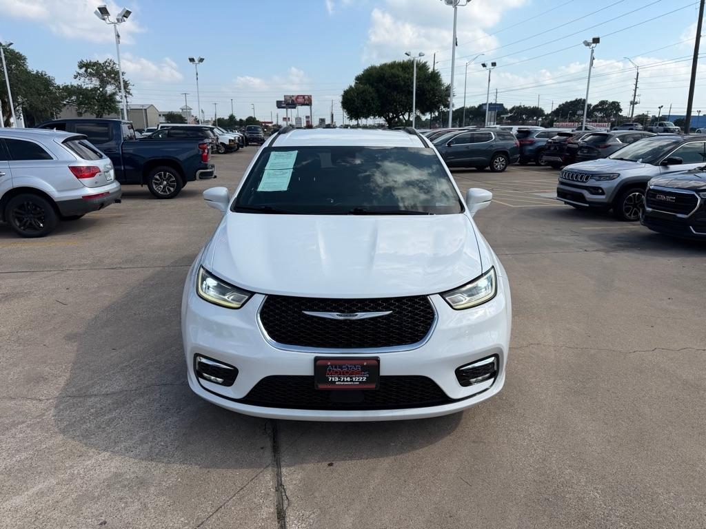 Chrysler Pacifica Touring FWD 2022