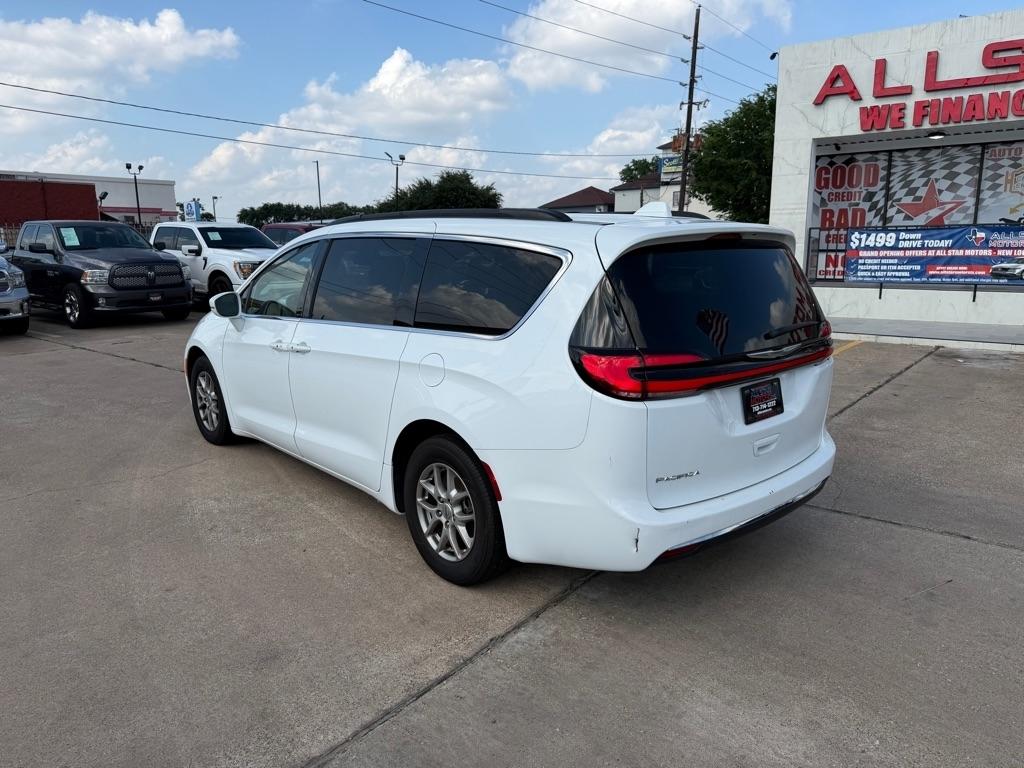 Chrysler Pacifica Touring FWD 2022