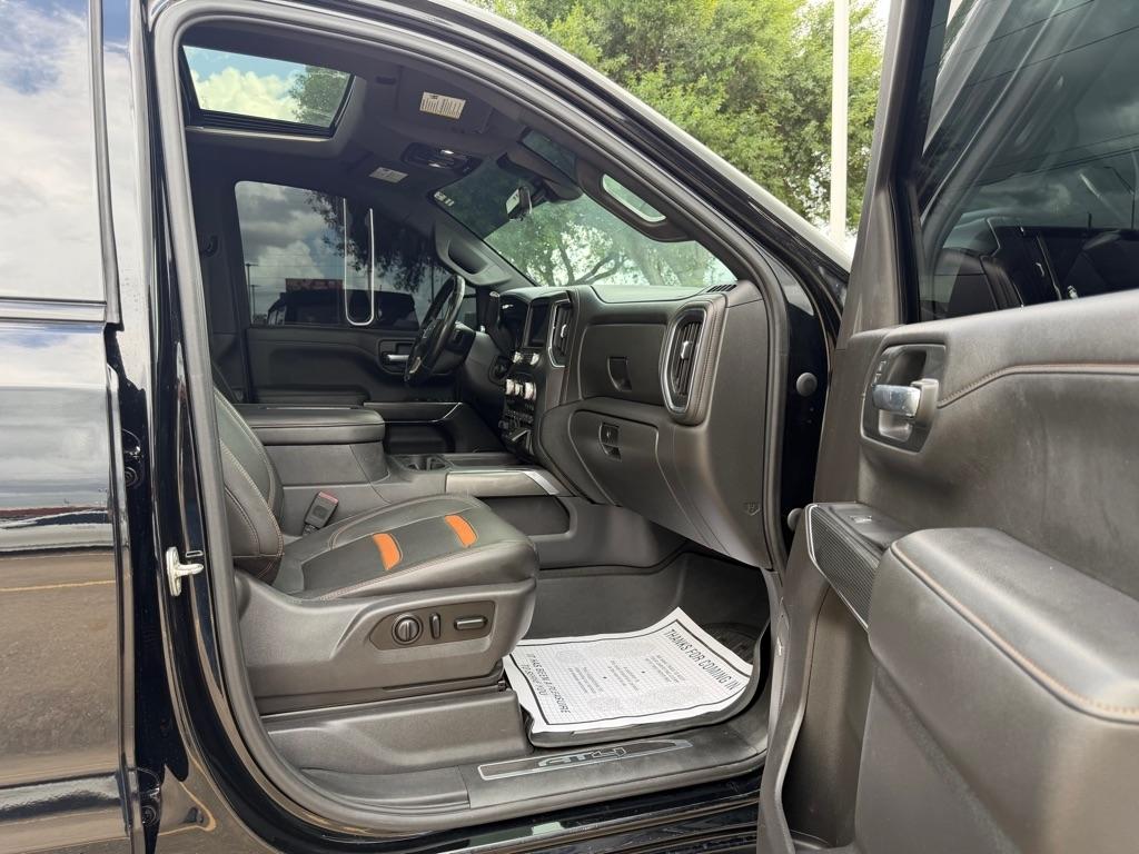 GMC Sierra 1500 4WD Crew Cab 147" AT4 2019