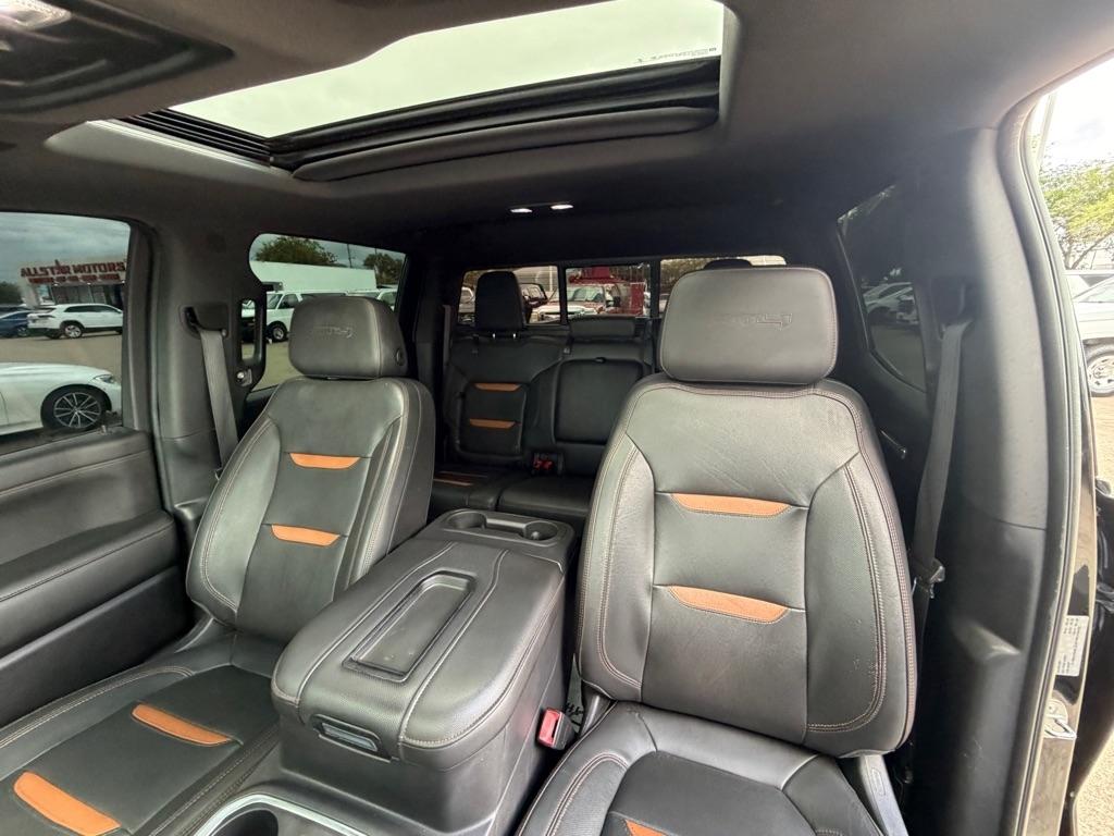 GMC Sierra 1500 4WD Crew Cab 147" AT4 2019